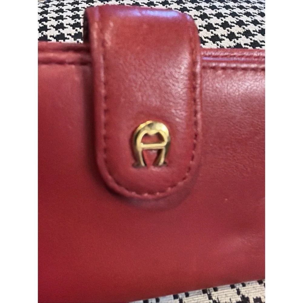 Vintage Etienne Aigner Red Leather Wallet Card Holder Gold Logo Bifold